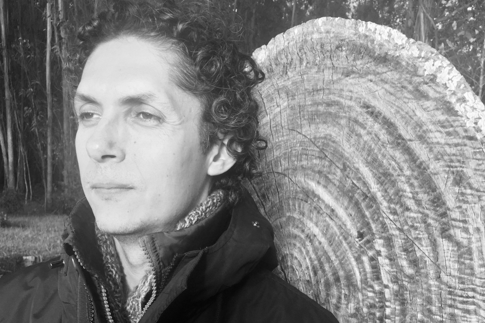 Juan Camilo Cajigas, profesor de la Facultad de Filosofía de la Universidad El Bosque, director de la Maestría en Estudios Sociales y Culturales y experto en temas socio-ecológicos.