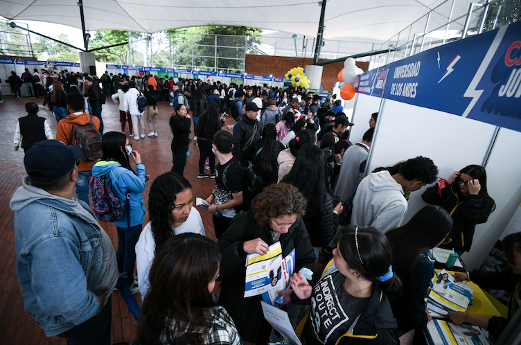 ‘Jóvenes a la U’: más de 41 mil personas se postularon a la cuarta convocatoria