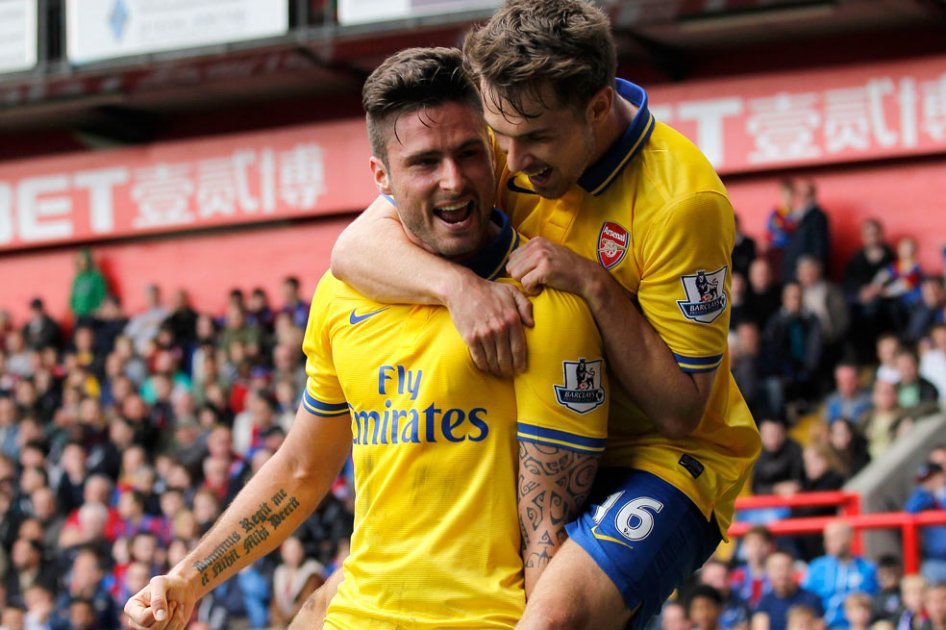 Arsenal consolida el liderato del fútbol inglés