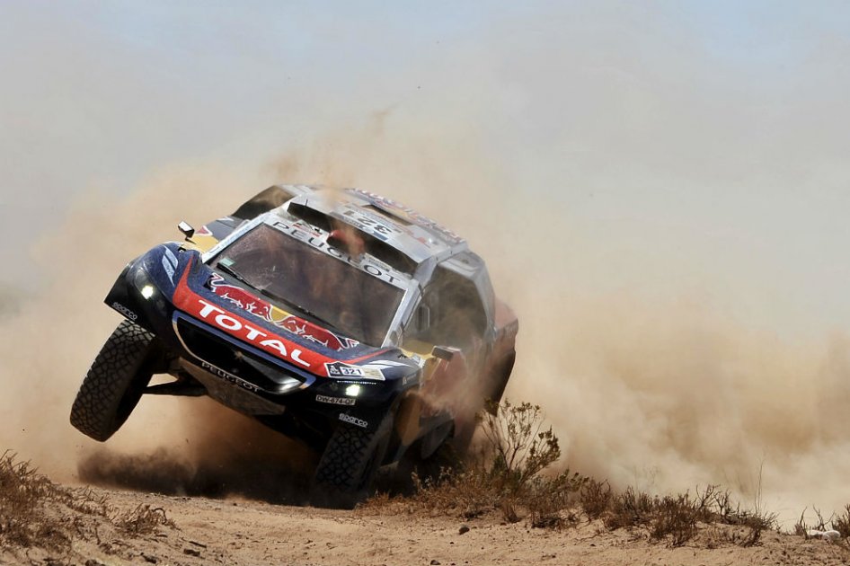 Carlos Sainz busca su tercer título en el Rally Dakar 2019