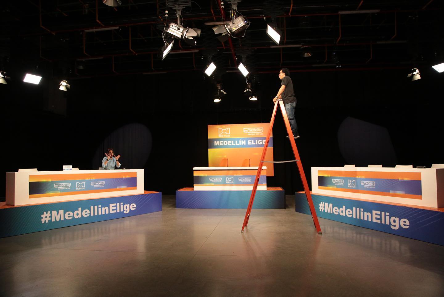 Las quejas por un debate a la Alcaldía de Medellín