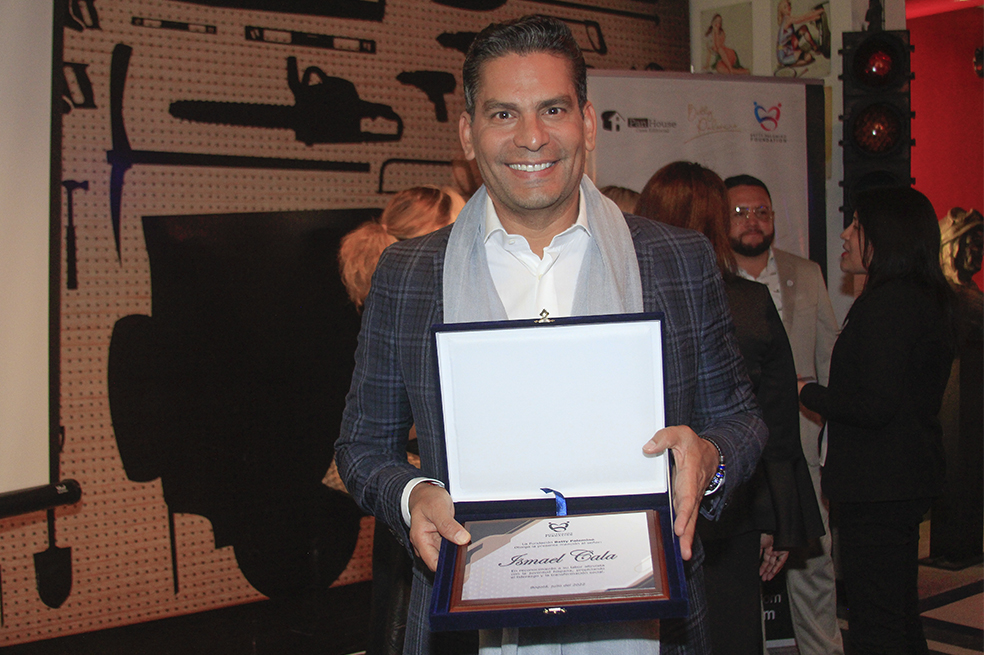 ISMAEL CALA Fundacion Bety Palomino