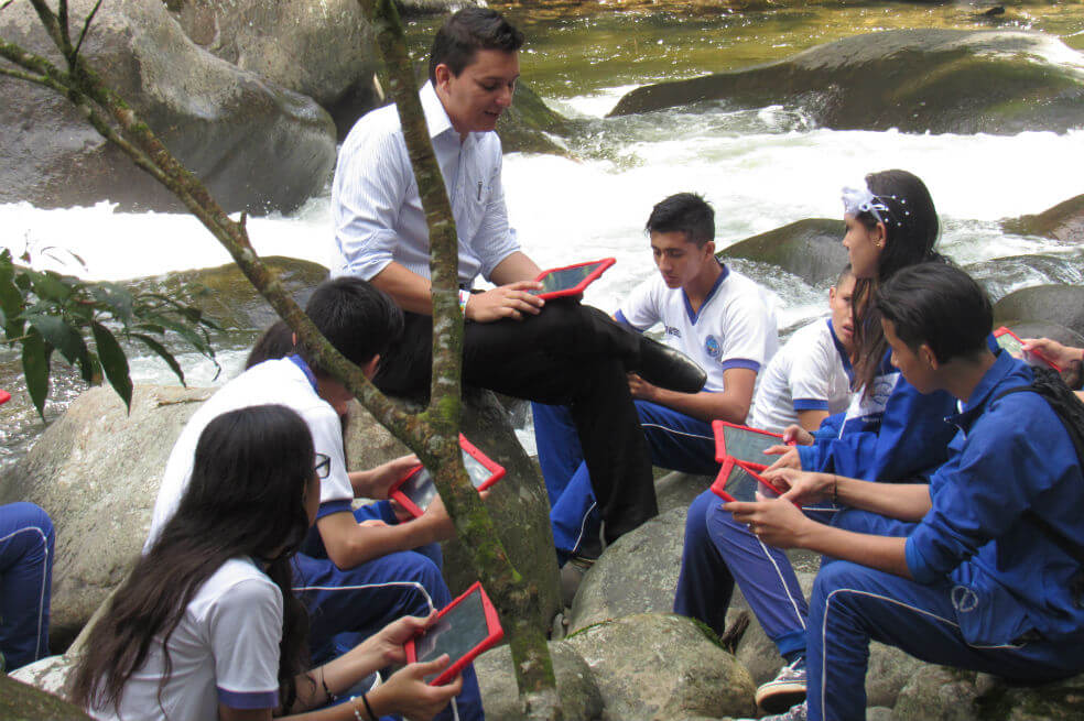 De las montañas del Caquetá a Dubái: así son las clases de uno de los mejores profesores del mundo