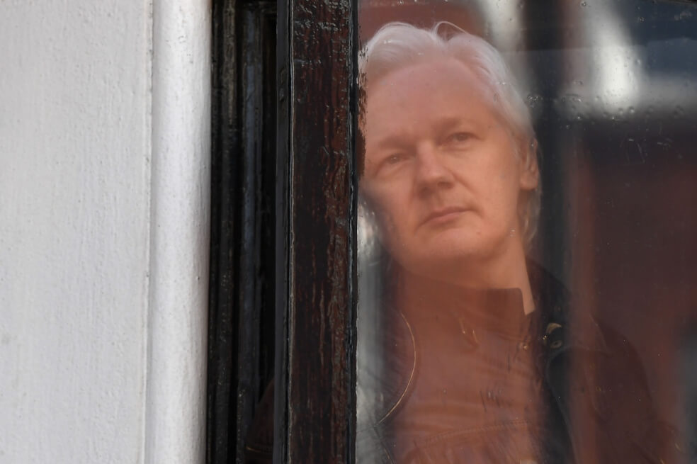 ¿Qué le espera a Julian Assange tras ser arrestado en Londres?