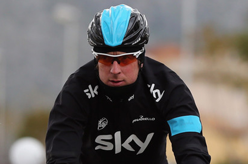 Líder de Sky sufre infección pulmonar antes de salir a la 12ª etapa del Giro