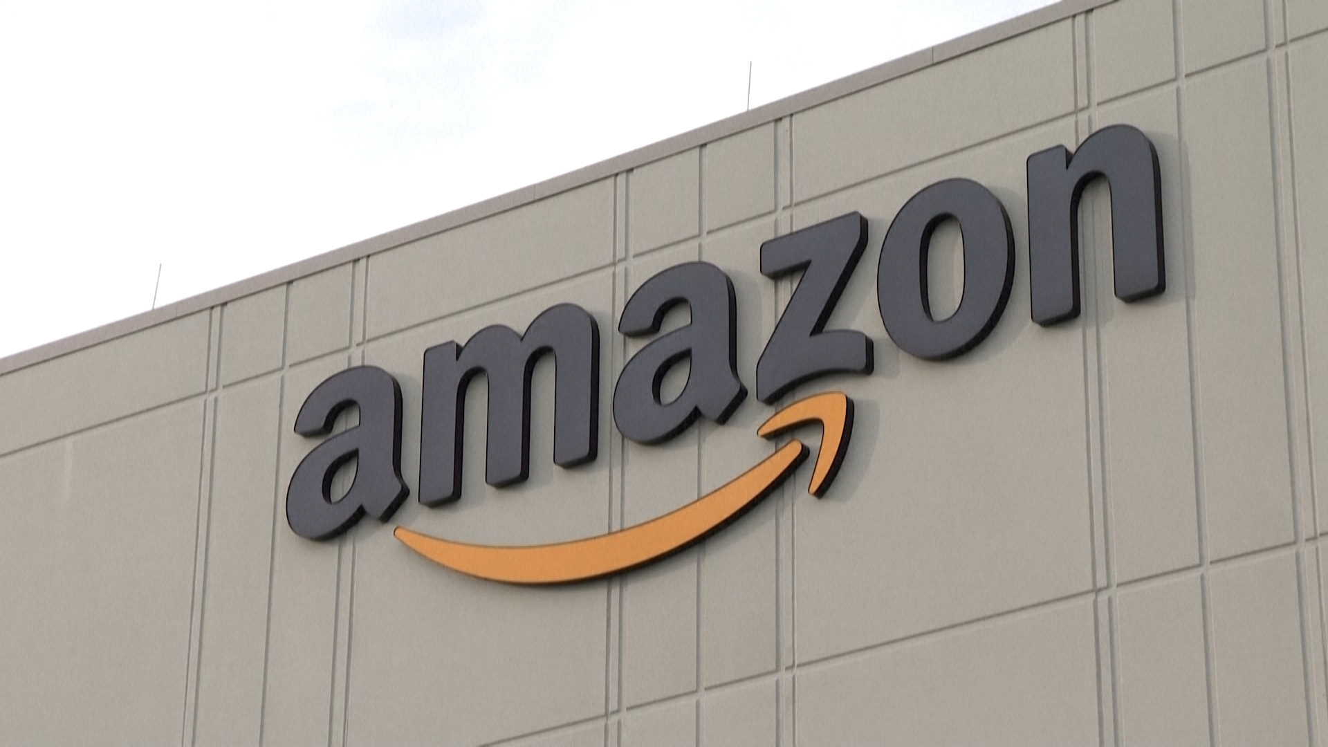 Amazon anunció que suprimirá más de 18.000 puestos de trabajo