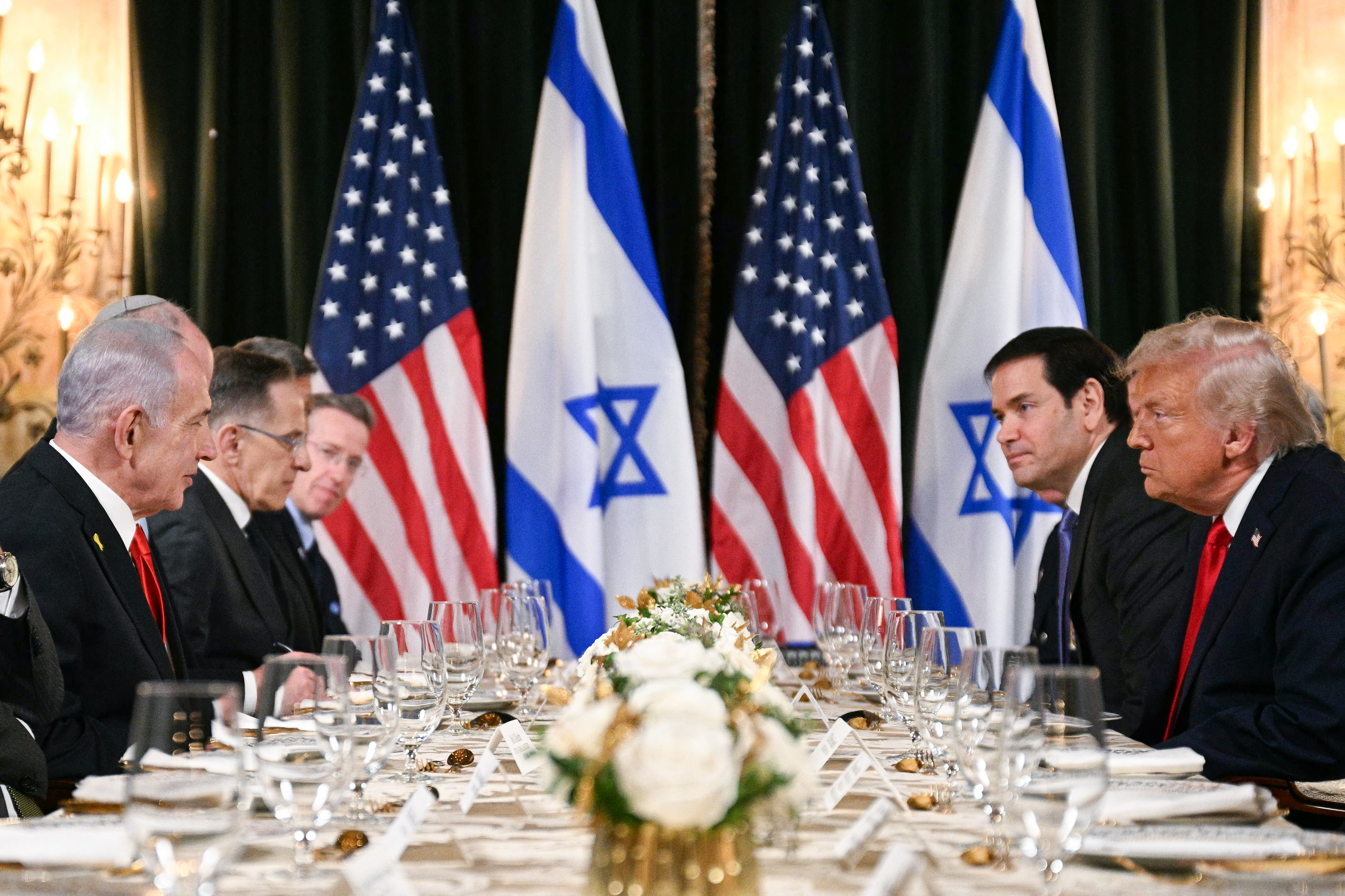 Trump y Netanyahu se reúnen mientras la tregua en Gaza entra en su fase decisiva
