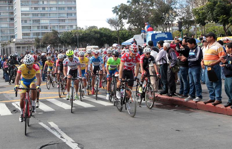 Colombiano Duarte ganó penúltima etapa de la Vuelta a Guatemala