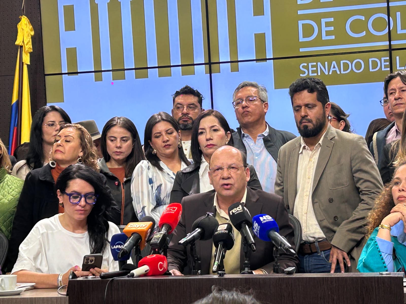 Germán Ávila, ministro de Hacienda, en rueda de prensa.