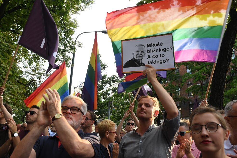 Iglesia polaca critica (de nuevo) una «devastación espiritual» del movimiento LGTBI