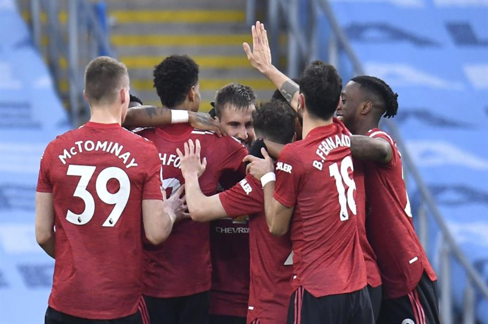 Manchester United se quedó con el derbi y cortó la racha del City