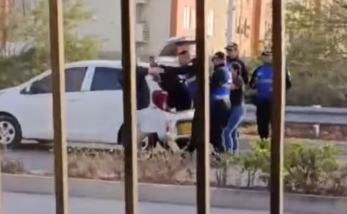 Desvincularon a agente de tránsito en Soledad por agredir a un conductor
