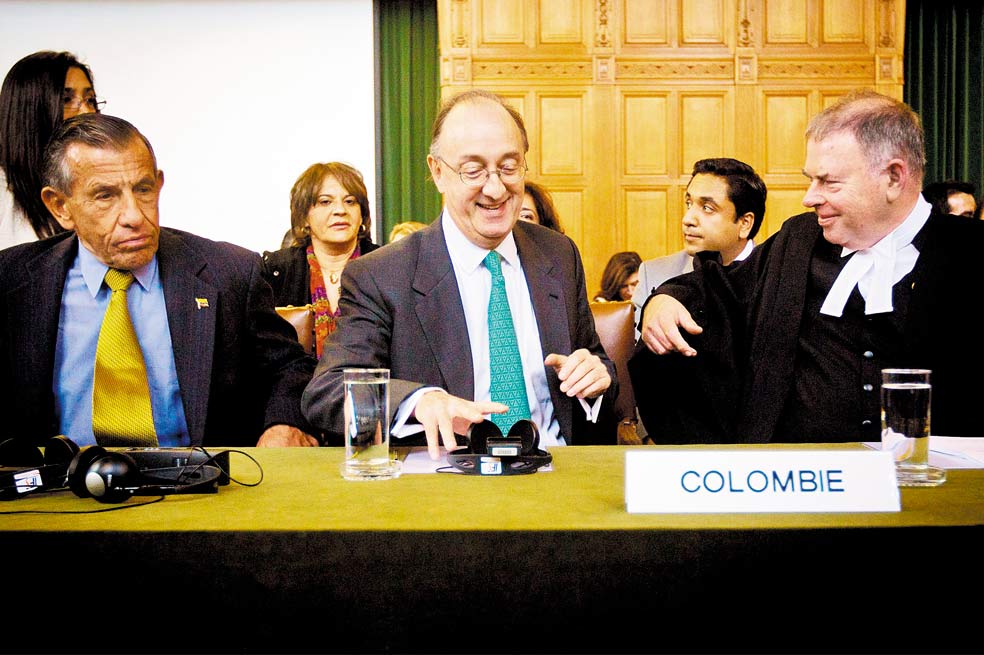 Sin mar y sin memoria