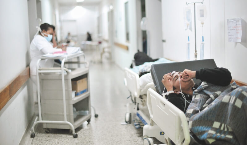 La democracia, mejor para la salud que la dictadura