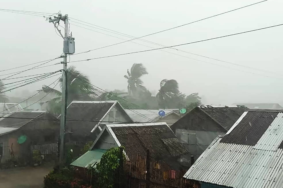 Ante la llegada del tifón Kammuri, el gobierno filipino hizo una serie de evacuaciones anómalas en esta época del año. / AFP - Cortesía de Gladys Vidal