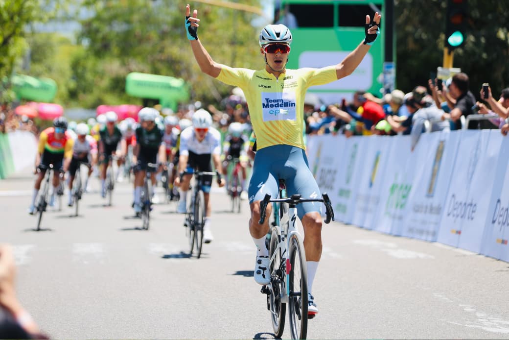 Paredes, tres de tres en la Vuelta a Colombia: así quedó la general tras su nuevo triunfo