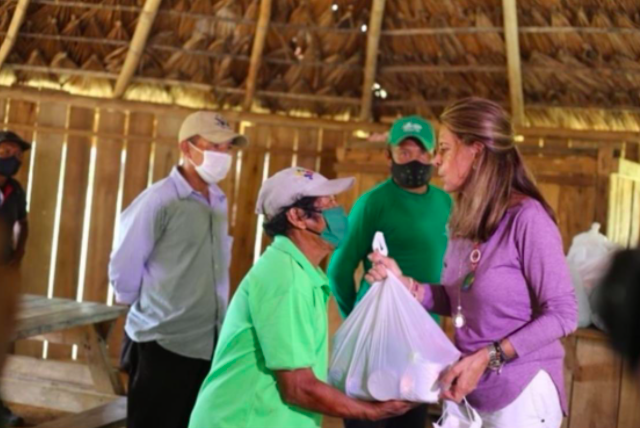 Vicepresidenta asegura que cuando viajó a Vaupés tuvo prueba negativa de COVID-19