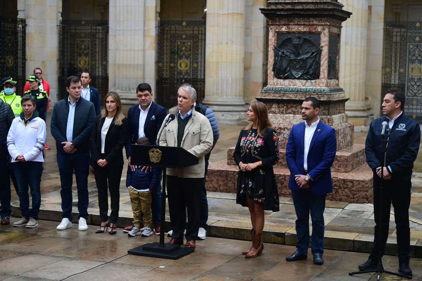 En imágenes: el presidente, Iván Duque dio inicio a la jornada electoral