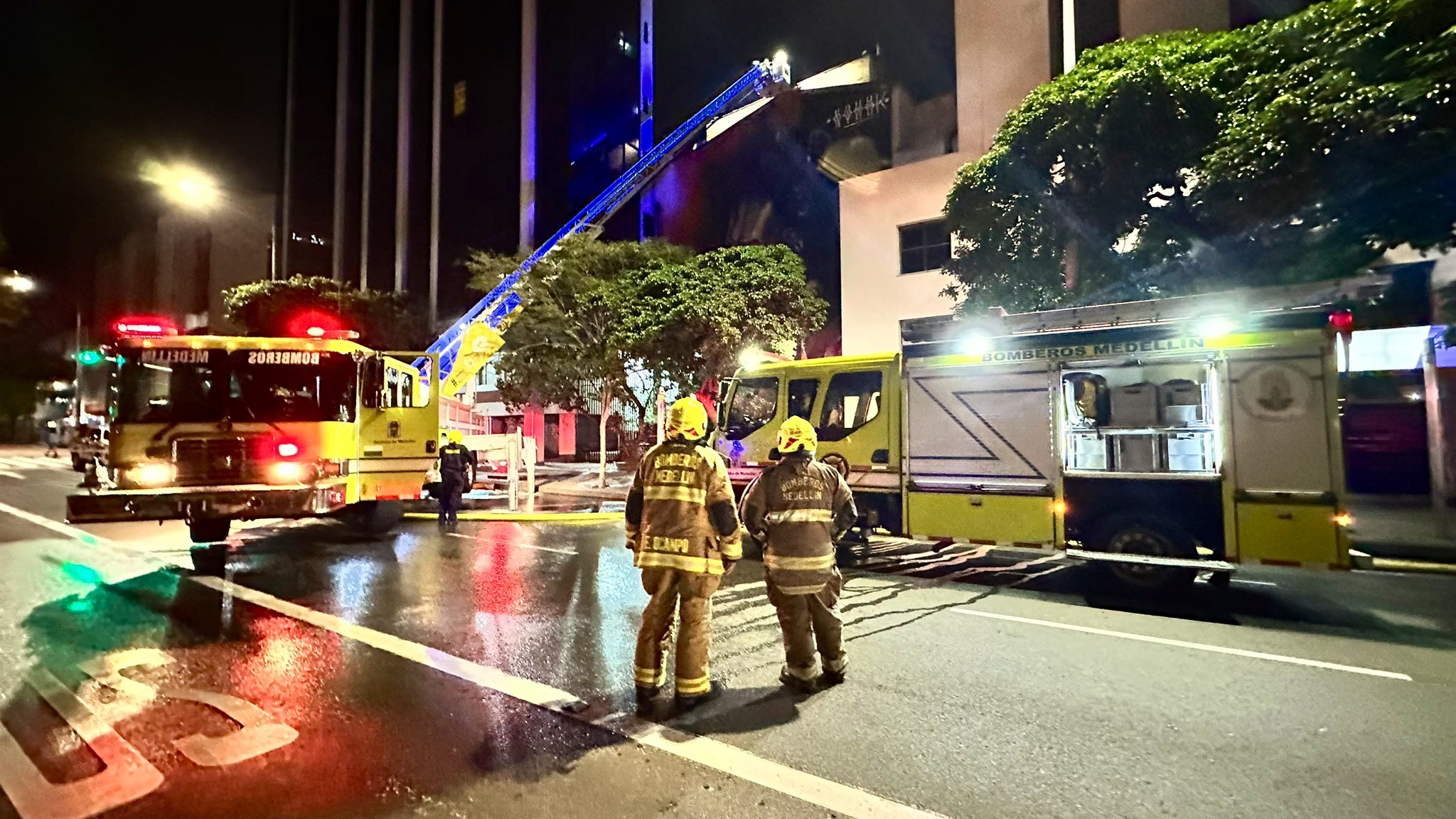 Incendio en Clínica Fundadores de Medellín obligó a evacuar a 150 pacientes