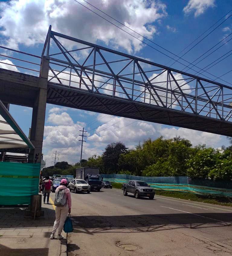 Puente peatonal de la Autopista Norte con Calle 198 estará cerrado por obras