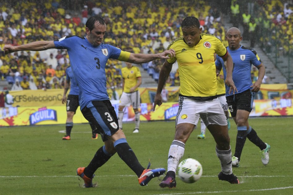 «El campo nos dificultó nuestro juego»: Luis Fernando Muriel