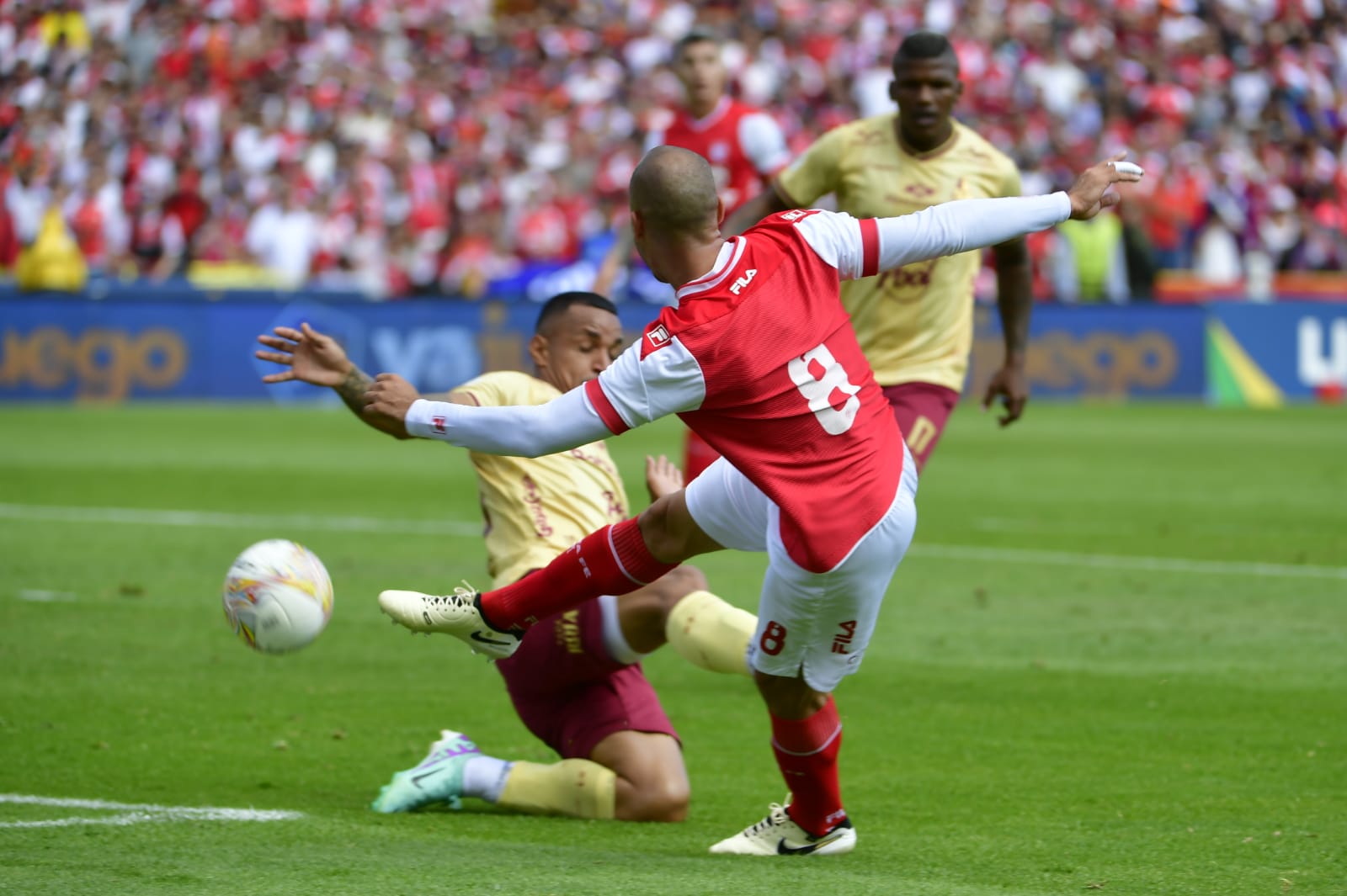 Santa Fe y Tolima se enfrentaban en duelo clave de la fecha 12 de la Liga BetPlay.
