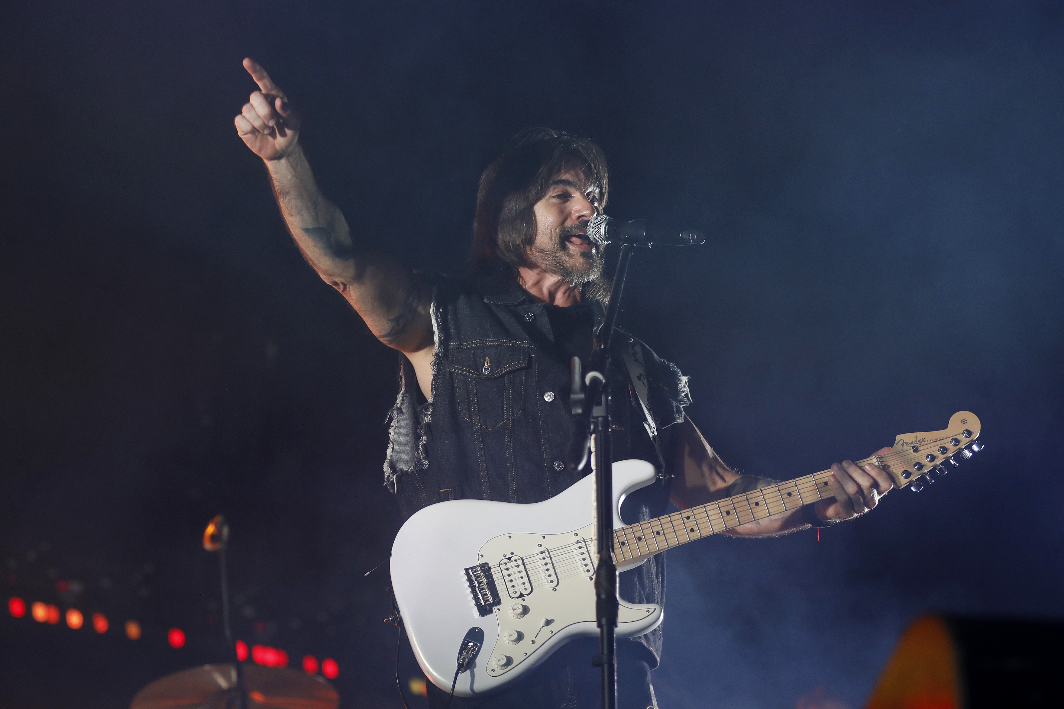 Juanes, en la hora de cantarle a cosas que no siempre son felices
