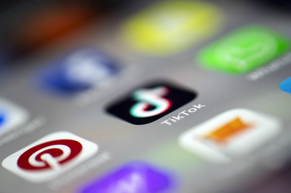 Caen descargas de usuarios mundiales de aplicación china TikTok