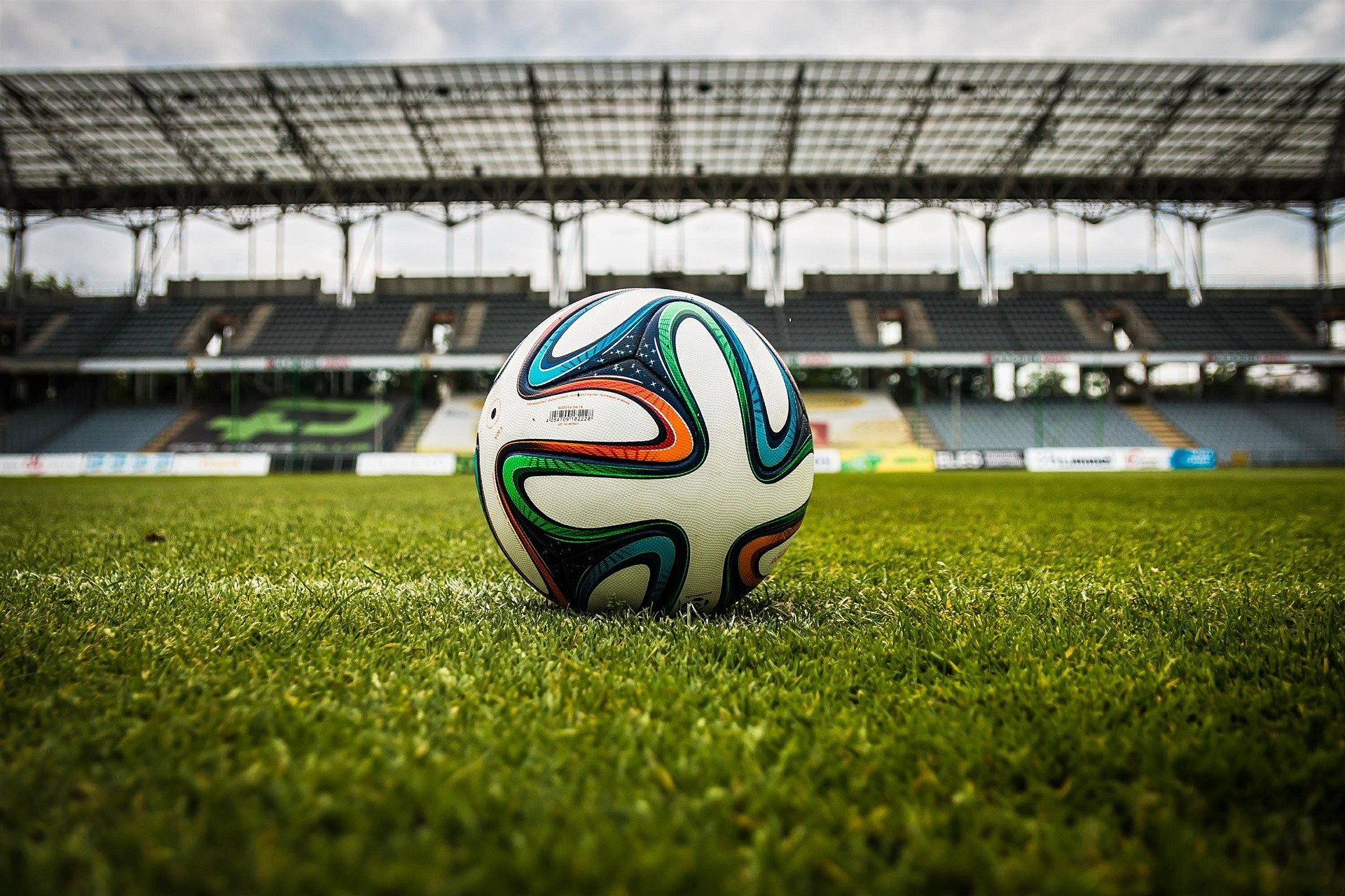 “El pacto de caballeros” y otras pruebas del supuesto cartel laboral del fútbol