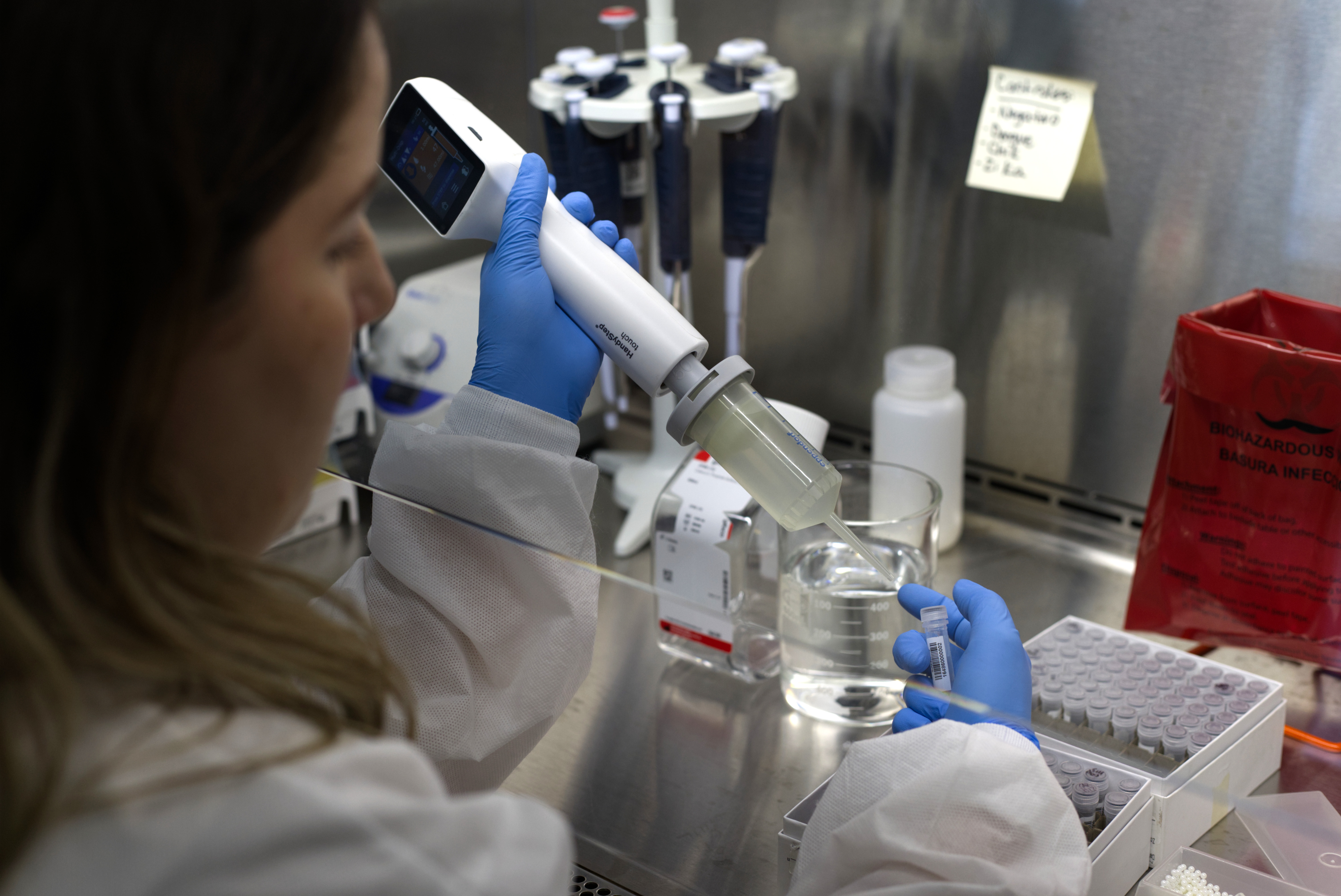 Preocupación por pausa en recursos para la investigación científica en EE. UU.