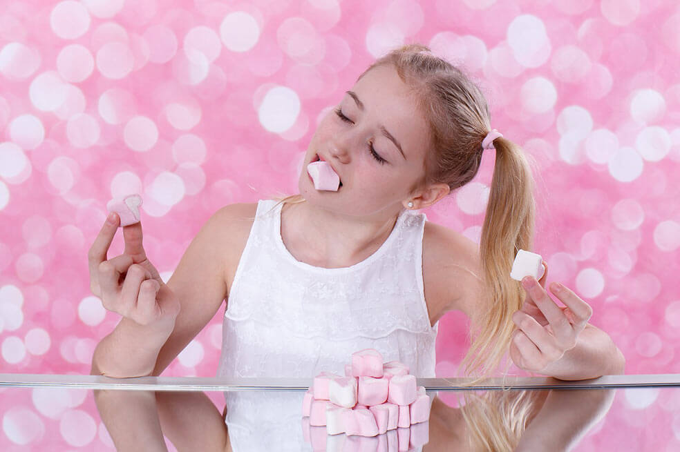 Alimentación infantil: ¿debemos prohibir los dulces o aprender a disfrutarlos?