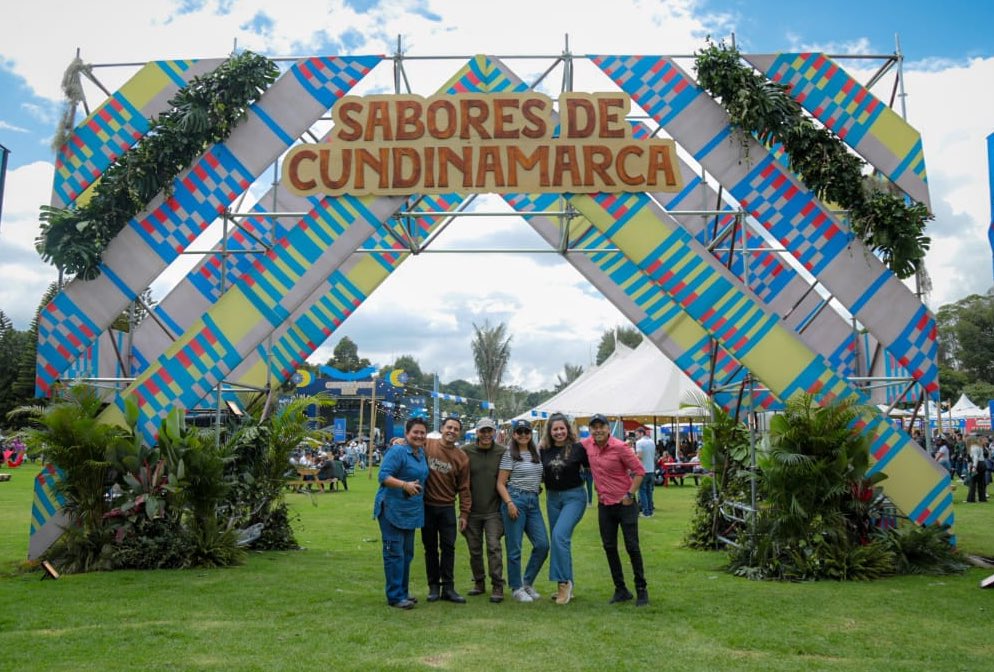 La muestra gastronómica tuvo a 50 restaurantes de todos los rincones del departamento que expusieron lo mejor de la gastronomía cundinamarquesa.