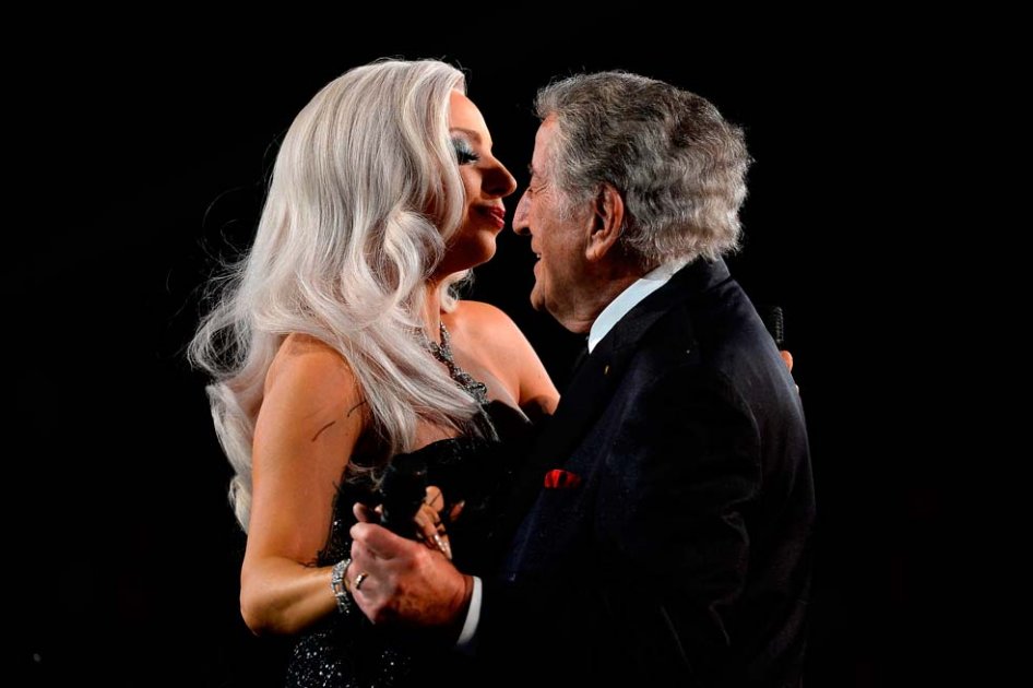 Lady Gaga le pide a Tony Bennett que cante en su matrimonio