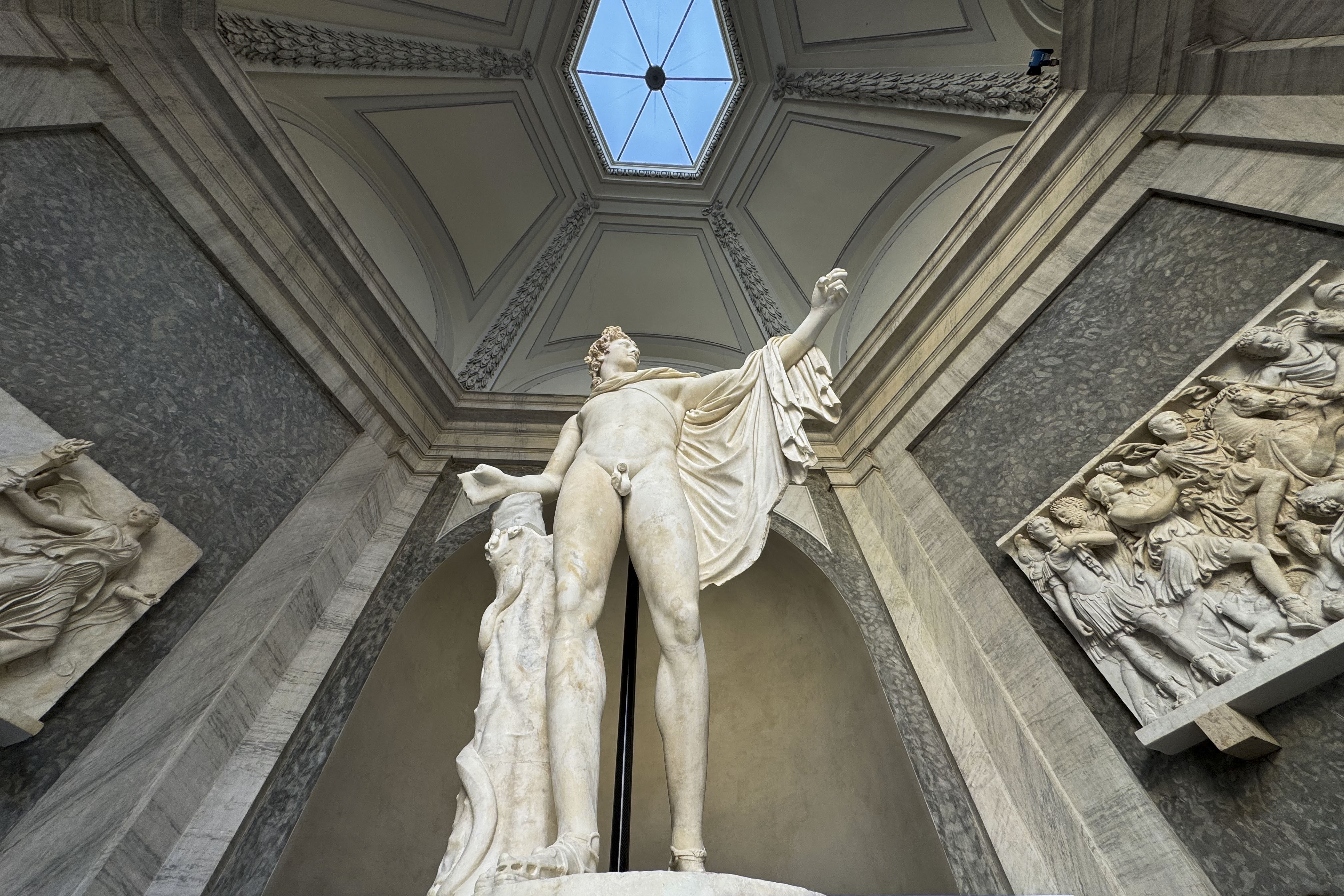 ¿Es normal sentirse atraído por estatuas o esculturas? Conozca la ‘agalmatofilia’
