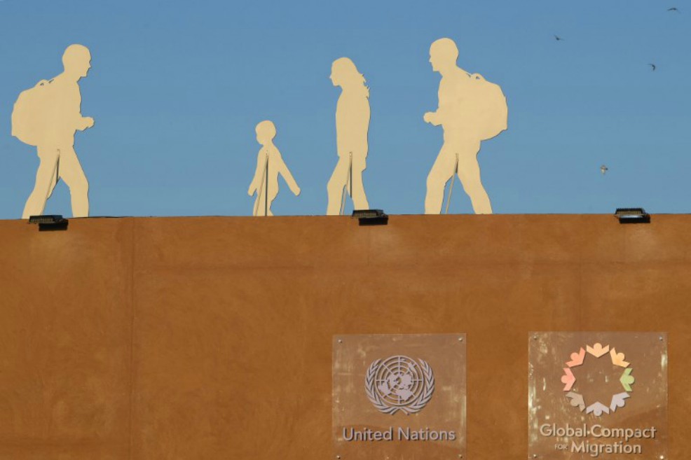 Hijos de migrantes: 52% más riesgo de depresión y 70% más de suicidio