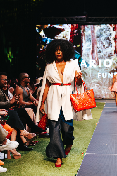Mario Hernández inauguró el Santander Fashion Week con El Camino