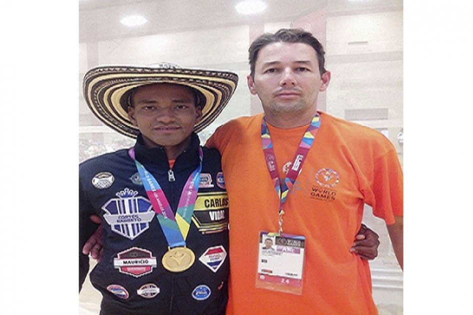 Joven colombiano del Icbf gana medalla de oro en las Olimpiadas Especiales