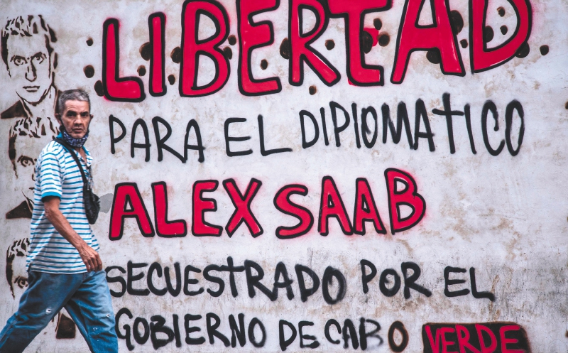 Venezuela intentó sin éxito librar a Alex Saab de su extradición a Estados Unidos, incluso nombrándolo como diplomático durante su detención en Cabo Verde (África).