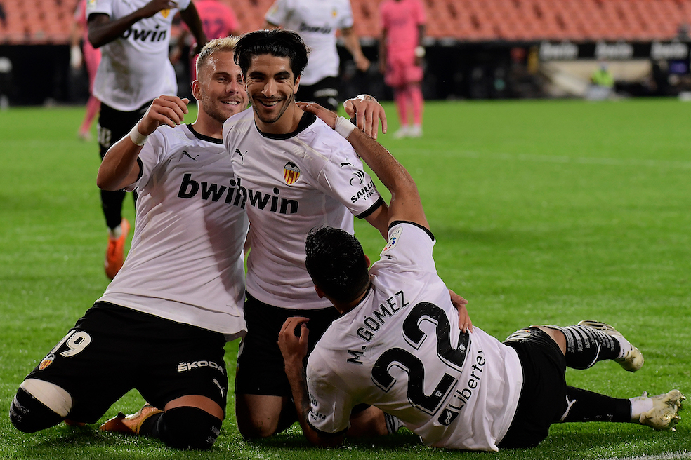 El Valencia venció al Real Madrid 4-1 por LaLiga