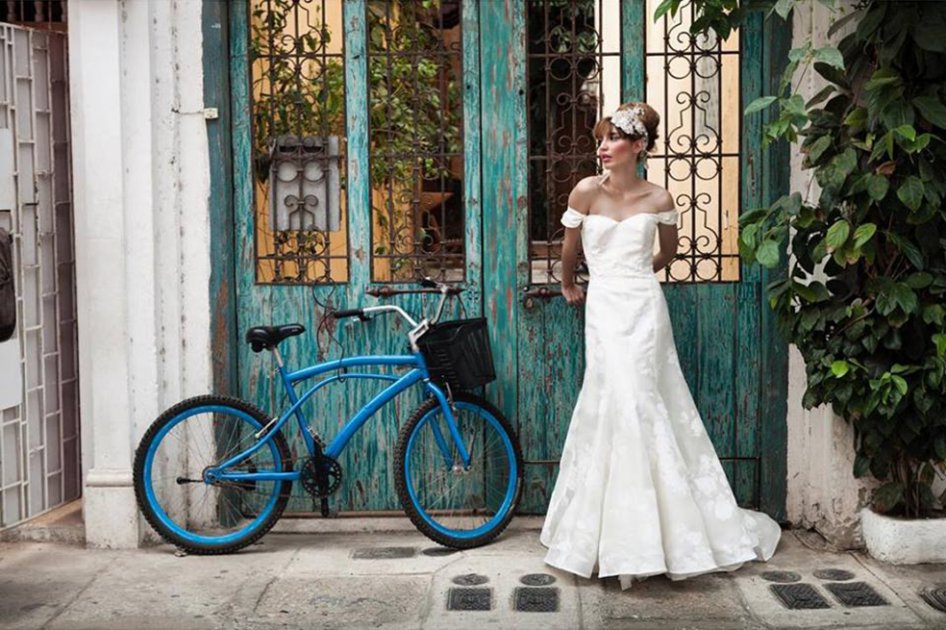 Pasarela de novias de Francesca Miranda abre Colombiamoda