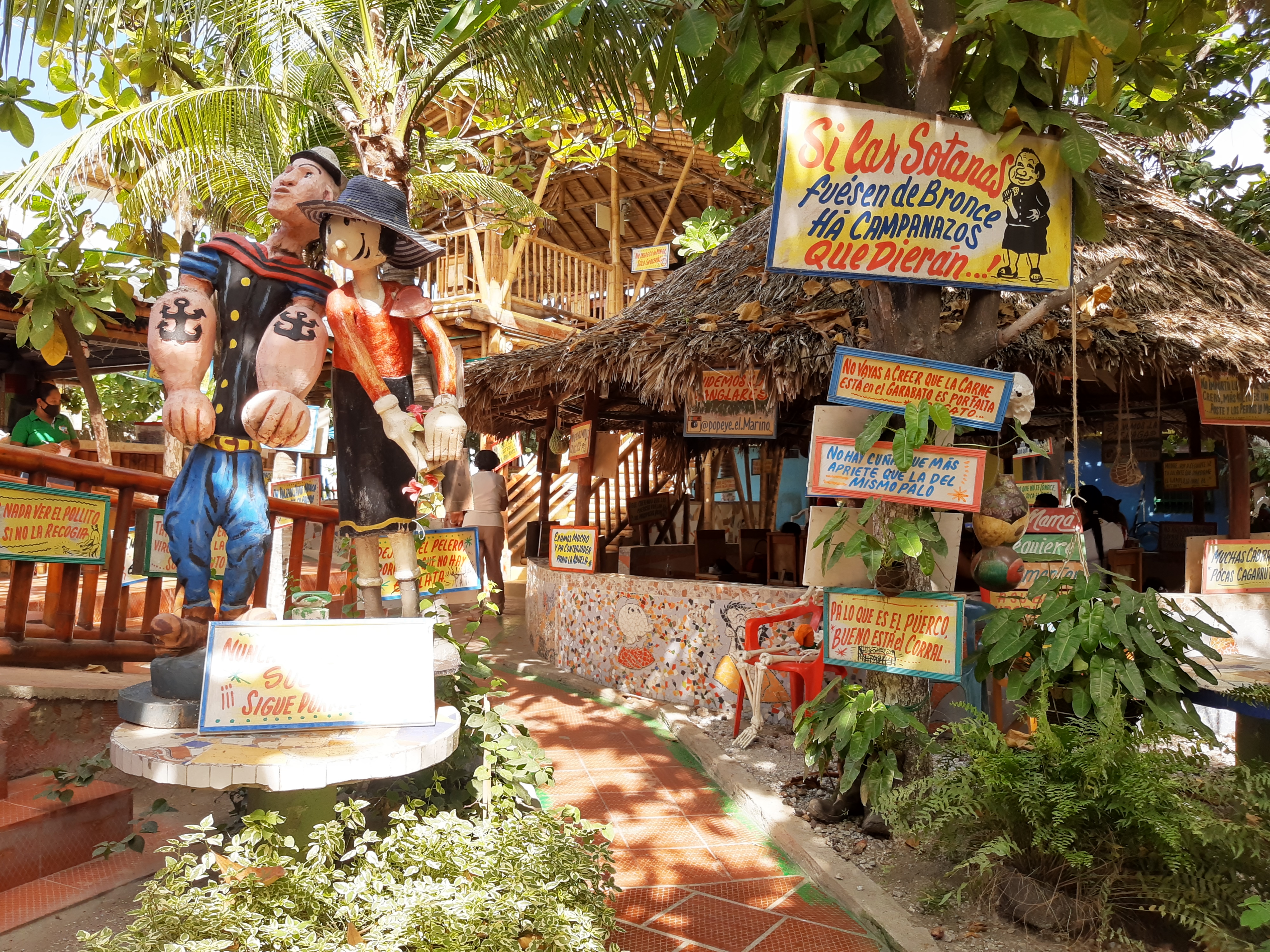 Una de las recomendaciones en la región es el Restaurante Popeye.