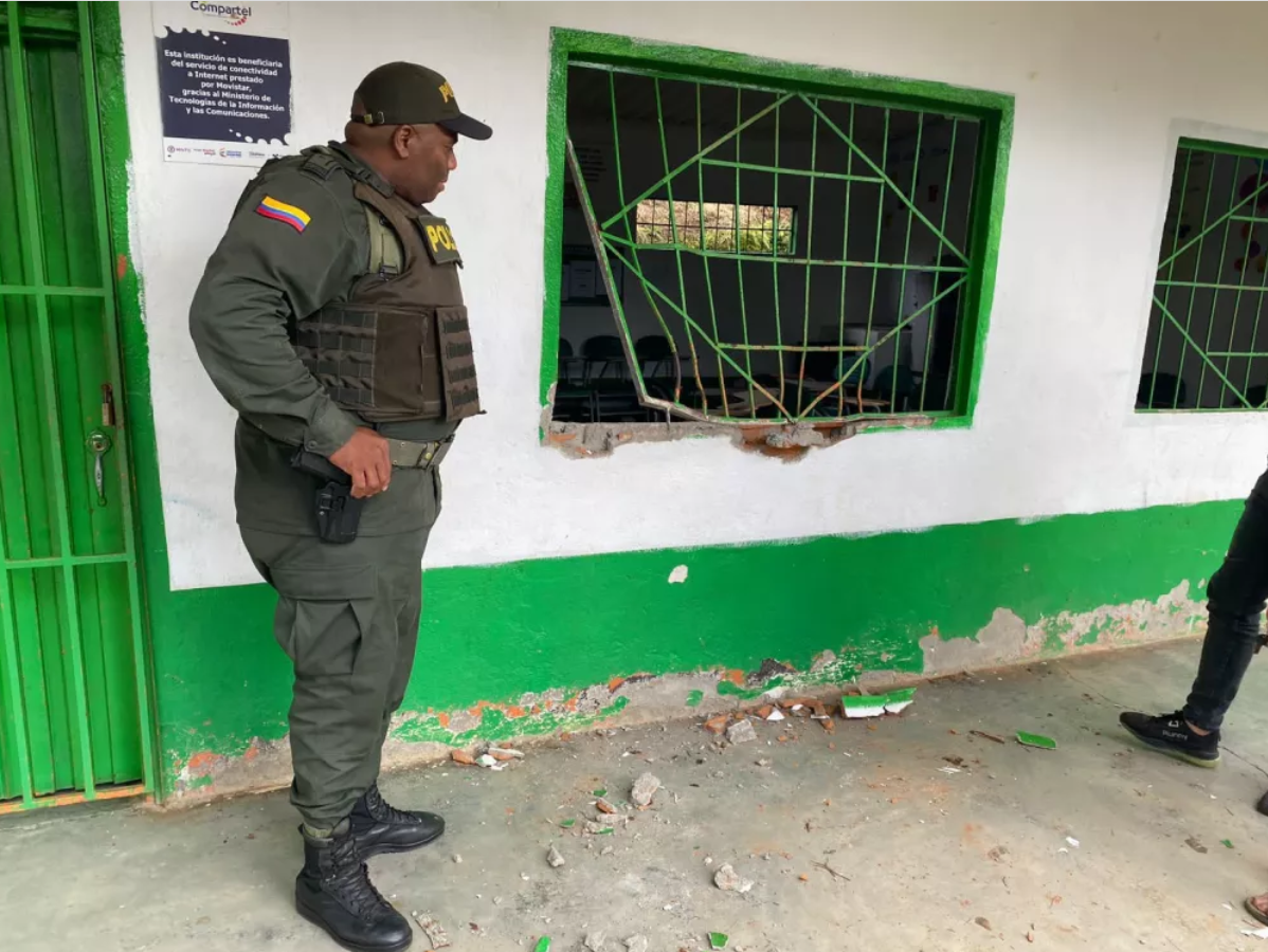 Ladrones se metieron y saquearon escuela rural de San Francisco, en Antioquia