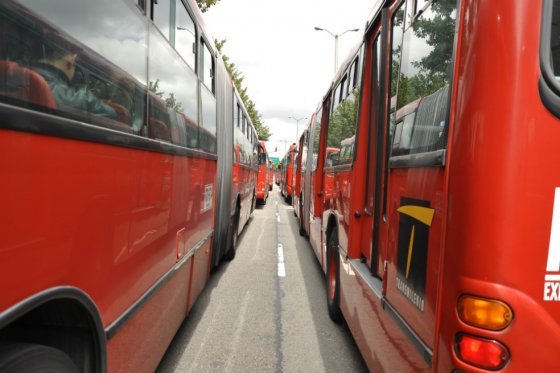 «No financiaremos la adquisición de buses diésel para Transmilenio»: Bancóldex