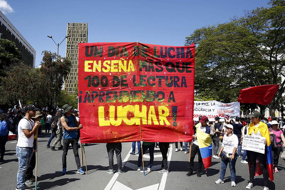 A pesar de las amenazas de grupos opositores los ciudadanos de la capital antioqueña marcharon en paz.EFEEn Barranquilla