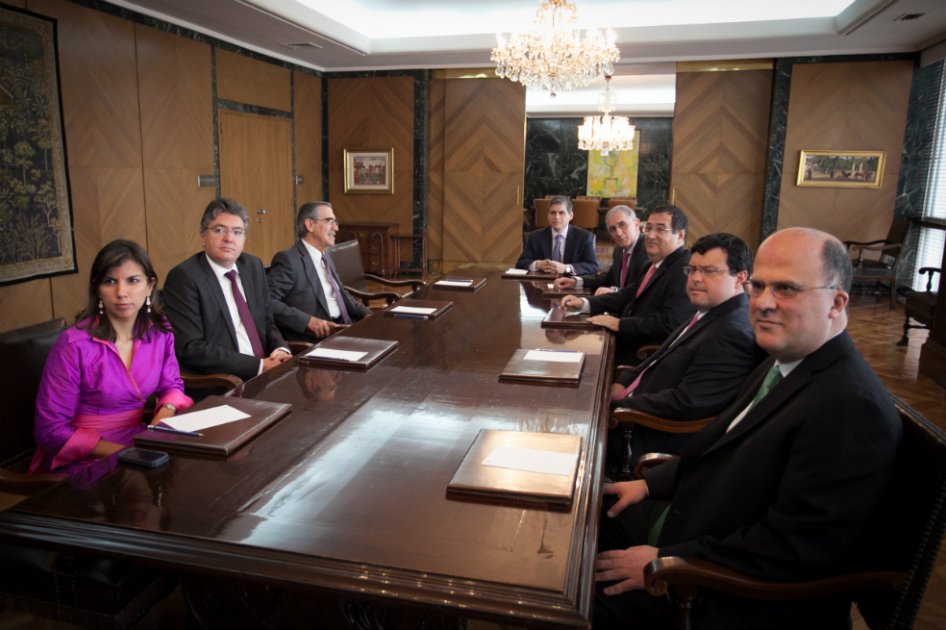 Banco de la República baja en 50 puntos tasas de interés