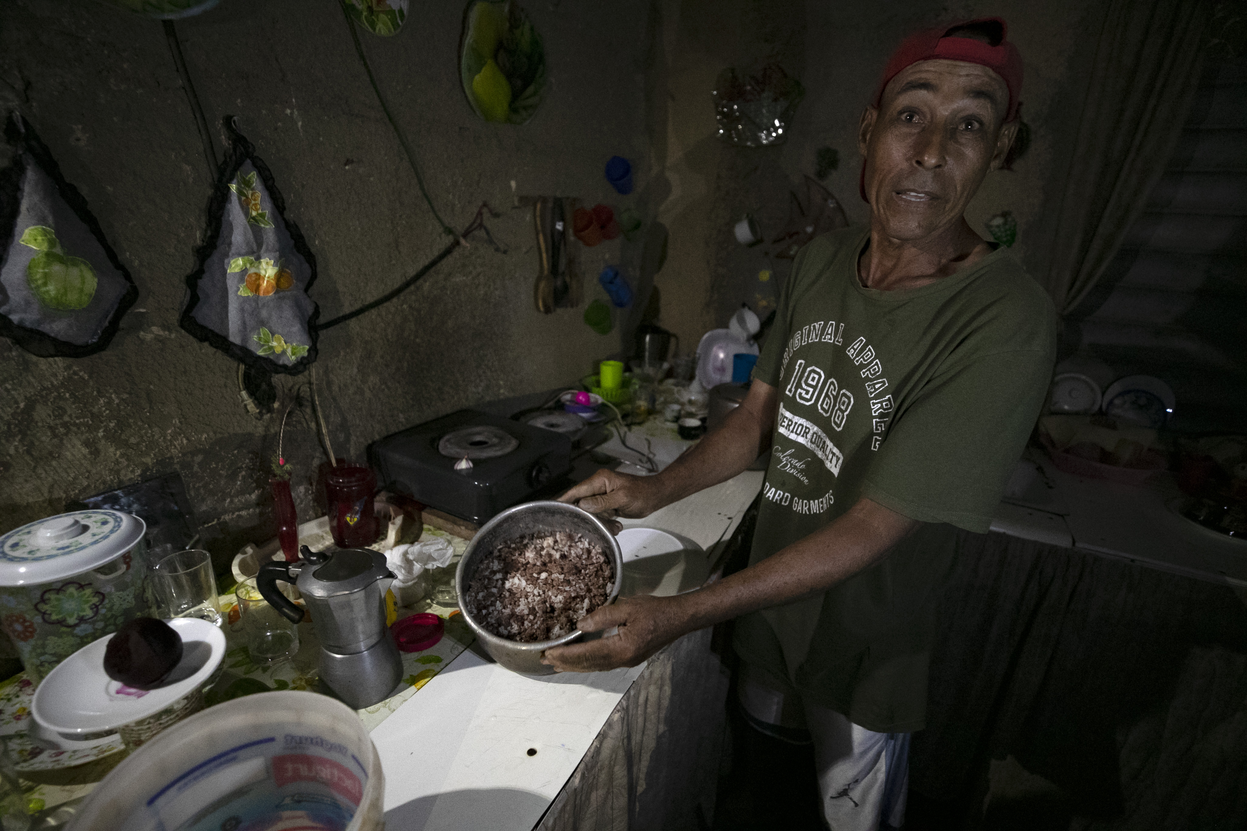 Protestas en Cuba: cientos reclaman la falta de comida y de electricidad