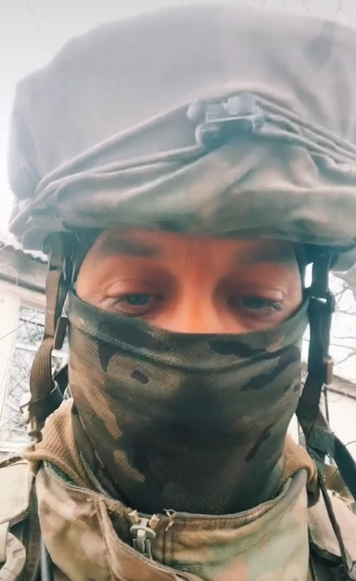La historia del soldado ucraniano de TikTok: baila en medio de la guerra
