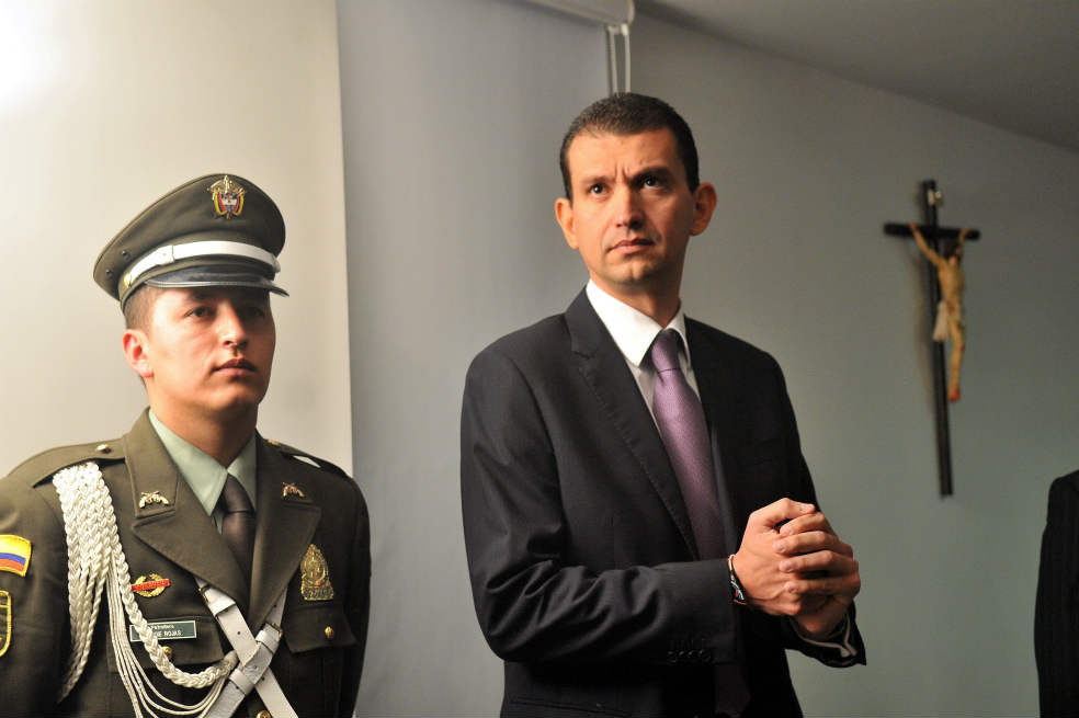Tutela a jueza que liberó a contratista Emilio Tapia