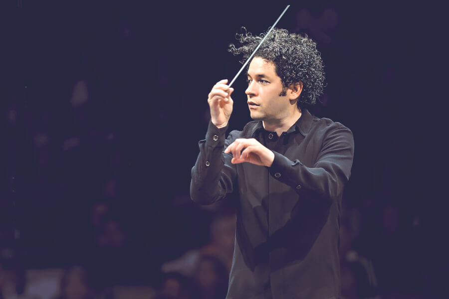 Gustavo Dudamel: «La música clásica está llena de rutina pero yo trato de evitarla»