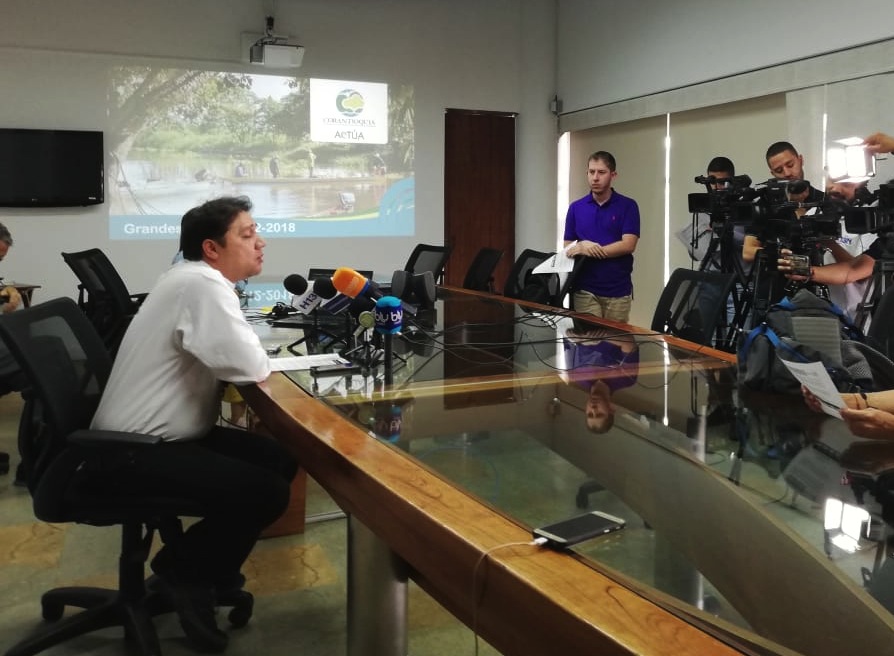 Renuncia director de Corantioquia